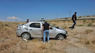 Adilcevazda otomobil takla attı: 6 yaralı