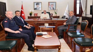 Afyonkarahisarda bayram tedbirleri masaya yatırıldı