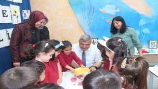 Afyonkarahisarda minik eller keçeye hayat verdi