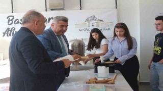 Afyonkarahisarda YKS öğrencilerine moral desteği