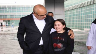 Ağrı Valisi Koç, Eğitim ve Araştırma Hastanesinde incelemelerde bulundu