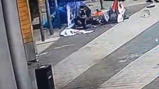 AK Parti standına saldıran şüpheli yakalandı