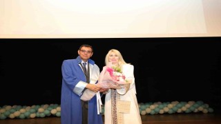 Akdeniz Üniversitesi Rektörü Prof. Dr. Özkan: Öğrencileri siyasete alet etmeyin