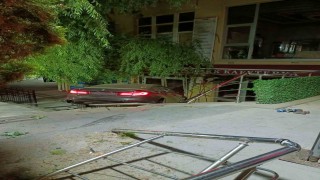 Akyurt Cumhuriyet Meydanında gece saatlerinde korkutan kaza