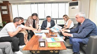 Alaşehirde sokak hayvanları için yapılan çalışmalar değerlendirildi