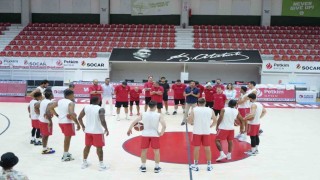 Aliağa Petkimsporda başantrenör arayışı devam ediyor