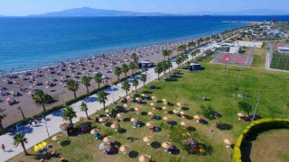 Aliağa plajları tatilcileri ağırlamaya hazır