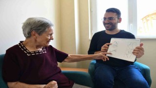 Alzheimer hastaları dil becerilerini geliştiriyor