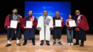 Anadolu Üniversitesi Akademik Performans Ödülleri sahiplerini buldu