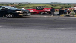 Ankarada kontrolden çıkan itfaiye aracı takla attı