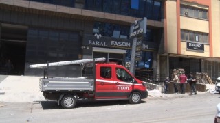Ankarada mobilya imalathanesinde yangın: 3 yaralı