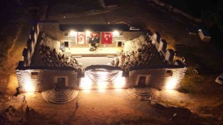Antik kentteki 2 bin yıllık Odeondan piyano sesleri yükseldi