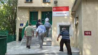Ataşehirde imam caminin kapısını kilitledi, cemaat mağdur oldu