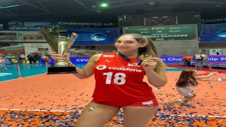 Aydın Büyükşehir Belediyesi Kadın Voleybol Takımına pasör çaprazı takviyesi