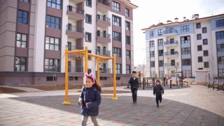 Bakan Kurum, Malatyada tamamlanan konutları paylaştı