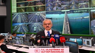 Bakan Uraloğlu: Bayram süresince devlet ve il yollarından oluşan 68 bin 620 kilometrelik yol ağımızda 7/24 görev başında kalacağız