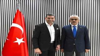 Bakan Uraloğlundan, Türk boksuna destek