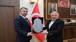 Bakan Yardımcısı Tarıkdaroğlundan Başkan Aşgına ziyaret