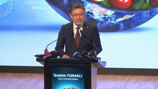 Bakan Yumaklı: Bütün gıda işletmelerimizin kare kod uygulamasını kullanması zorunlu olacak