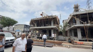 Başakşehirde bir inşaatın duvarı, işçinin üzerine devrildi