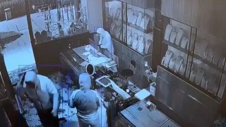 Başakşehirde film sahnelerini aratmayan hırsızlık