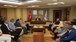 Başkan Büyükakın, güven tazeleyen federasyon başkanı ve yönetimini ağırladı