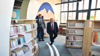 Başkan Büyükkılıç: Takdire şayan kütüphanemizi Kayserimize sunmuş bulunuyoruz