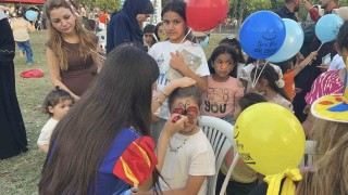 Başkan Çenet den çocuklara bayram hediyesi
