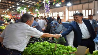 Başkan Durgut, pazarcı esnafı ile bir araya geldi