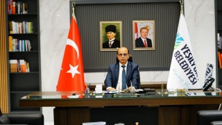 Başkan Geçit, Baba; karşılıksız sevgi ve fedakârlık timsalidir