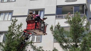 Batmanda çocukları tarafından tahra ile rehin alınan anne, baba ve kızları kurtarıldı