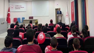 Bayburtta öğrencilere sosyal hizmetler tanıtıldı