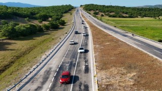 Bayram tatilinden dönenler trafik yoğunluğu oluşturdu