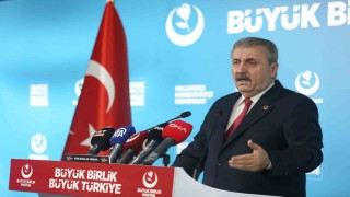 BBP lideri Destici: İsrailin saldırıları uluslararası hukuka aykırıdır