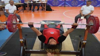 Bedensel engelli sporcular, Türkiye Şampiyonasında güçlerini gösterdi
