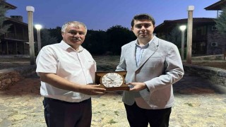 Beyağaç, Kaymakam Güneyliye veda etti