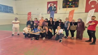 Bilecikte Veliler Arası Voleybol Turnuvası düzenlendi