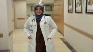 Bir milyonda bir görülen hastalığı yendi