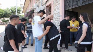 Bu kez geç kalan olmadı: Mersinde YKSnin ikinci oturumu AYT başladı