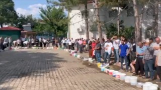 Bu köyde pişmiş kurban eti her eve giriyor