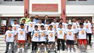 Buharkentte U13 Takımı namağlup şampiyon oldu