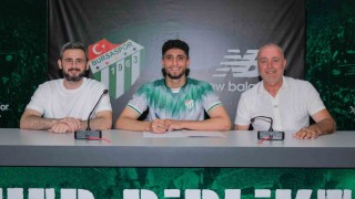 Bursaspor, Emrehan Gedikli ile sözleşme imzaladı