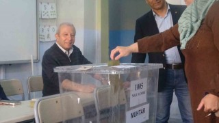 Çankırıda vatandaşlar muhtar seçmek için sandık başına gitti