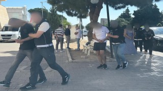 Çeşmede satışa hazır kokain el geçirildi