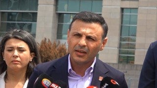 CHP İstanbul İl Başkanı Özgür Çelik adliye önünde açıklamalarda bulundu