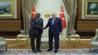 Cumhurbaşkanı Recep Tayyip Erdoğan, İngiltere Dışişleri Bakanı David Lammyyi kabul etti.