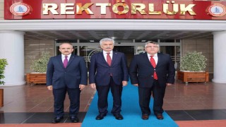 Danıştay Başkanı Yiğitten Rektör Özölçere ziyaret
