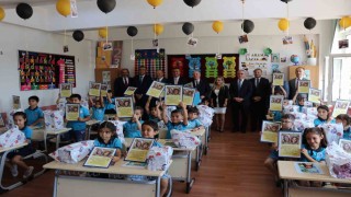 Denizlide 192 bin 827 öğrenci karne heyecanı yaşadı