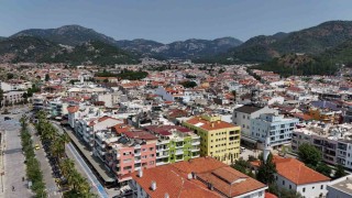 Depremin merkez üssü Marmariste hayat normale döndü