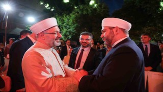 Diyanet İşleri Başkanı Erbaş, Arnavutlukta mezuniyet törenine katıldı